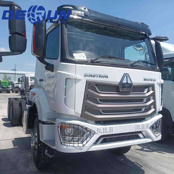 Sinotruk Howo NX 6x4 karga txasis kamioia